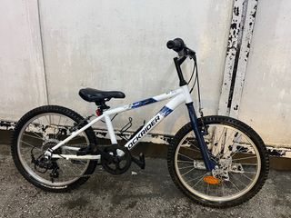 Bicicleta Rockrider ST 100 Blanca