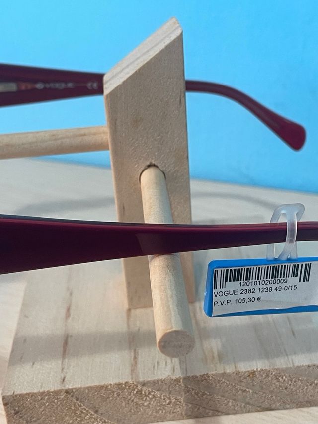 Montura de gafas Vogue moradas