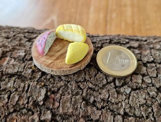 Tabla madera con quesos artesanales