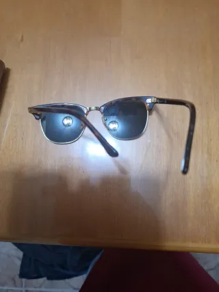 Gafas de sol Ray-Ban modelo Clubmaster Classic