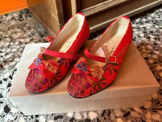 Traje de Fallera Niña Rojo y Dorado