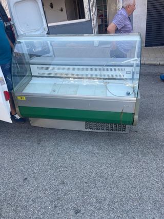 Mobiliario Tienda Completa, precio a consultar 