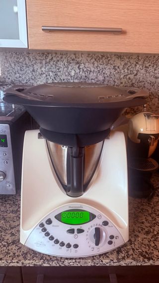 EXCELENTE Thermomix TM31 con Accesorios