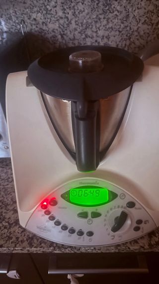 EXCELENTE Thermomix TM31 con Accesorios
