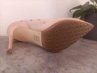 Zapatos Guess rosa clarito/Plata con Adornos