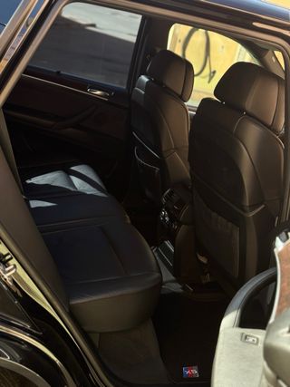 BMW X5 2011