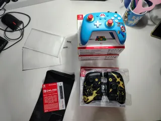 Nintendo Switch OLED blu/rosso 