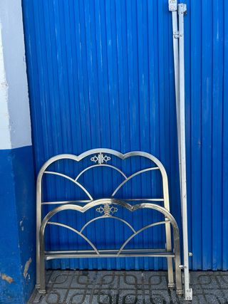 Cama de níquel estilo Art Déco