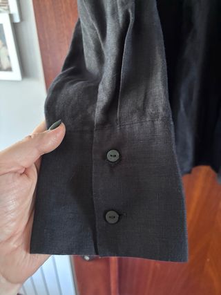 Camisa MNG negra