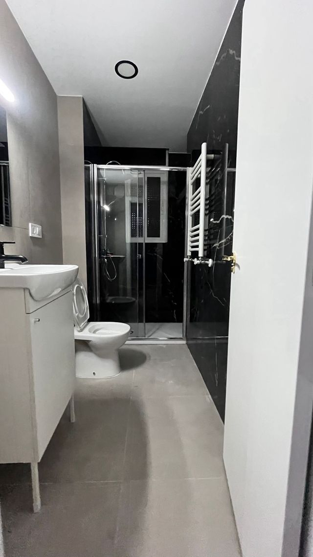 reformas completa de baño y acabados de primera