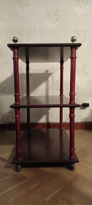 Mesa auxiliar con ruedas madera y metal