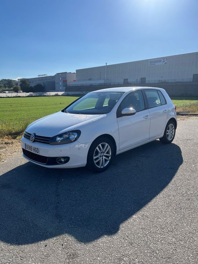 Volkswagen Golf VI 2011