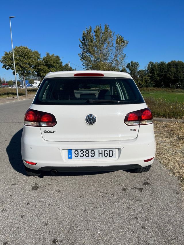 Volkswagen Golf VI 2011