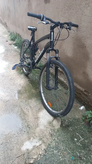 Bicicleta Rockrider negra XL