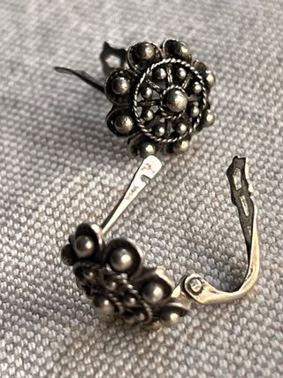 Pendientes antiguos charros plata