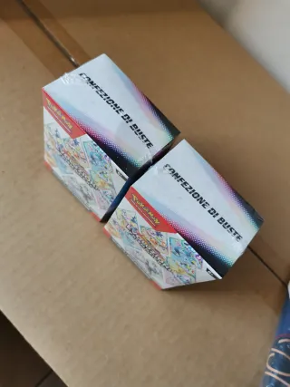 2x Pokémon Evoluzioni Prismatiche Bundle