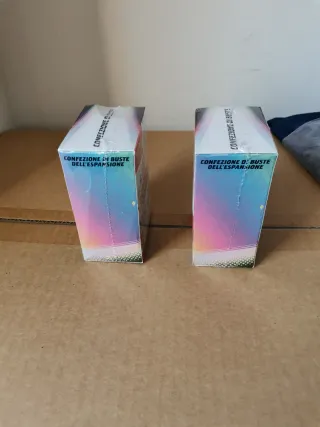 2x Pokémon Evoluzioni Prismatiche Bundle
