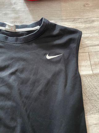 Camiseta sin mangas Nike Negra