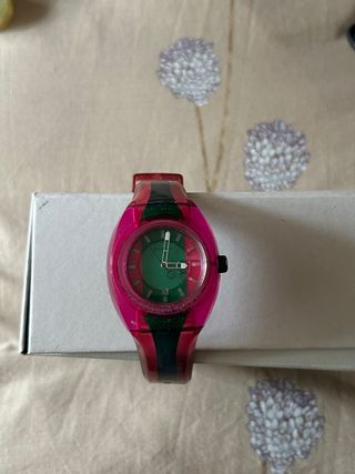 Orologio Gucci Sync rosa e verde