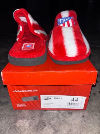 Zapatillas Casa Atlético de Madrid ANDINAS Talla44