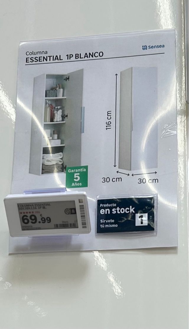 Mueble de baño blanco