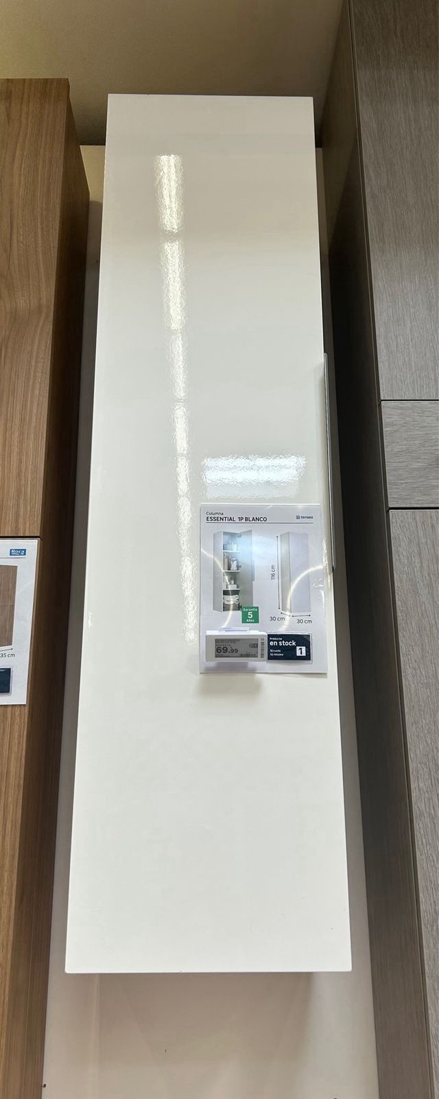 Mueble de baño blanco