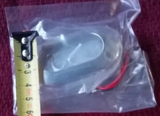 2 luzes LED para degraus (ouro-prata)