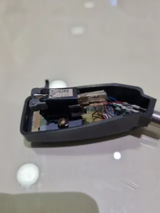 Portacápsula Headshell con Cápsula Shure M75-6S