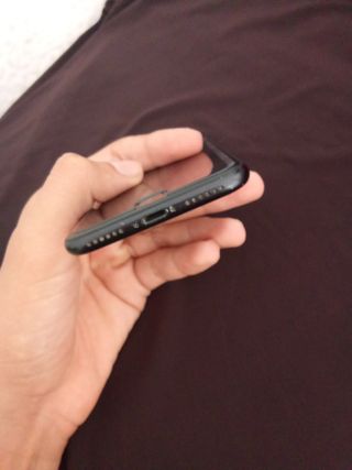 iPhone SE 2da Gen Negro