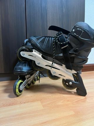 Patines en línea negros y amarillos T.42