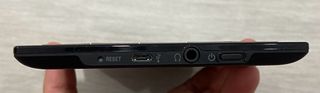 Reader Sony PRS-T1 con funda y lápiz