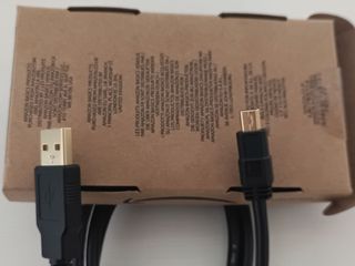 Cavo Amazon Basics USB 2.0 A-Mini B 0.9m MAI USATO