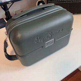 Neceser rígido Pepe Jeans gris