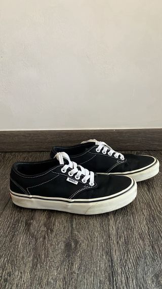 Zapatillas Vans Negras con caja y bolsa Vans 36.5