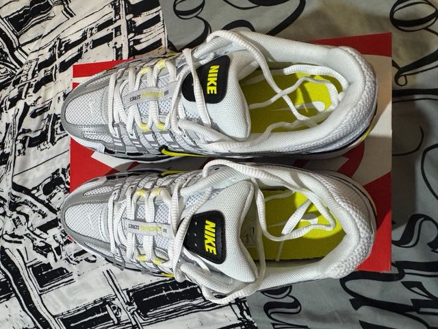 Nike P6000 Blancas Plata Nuevas