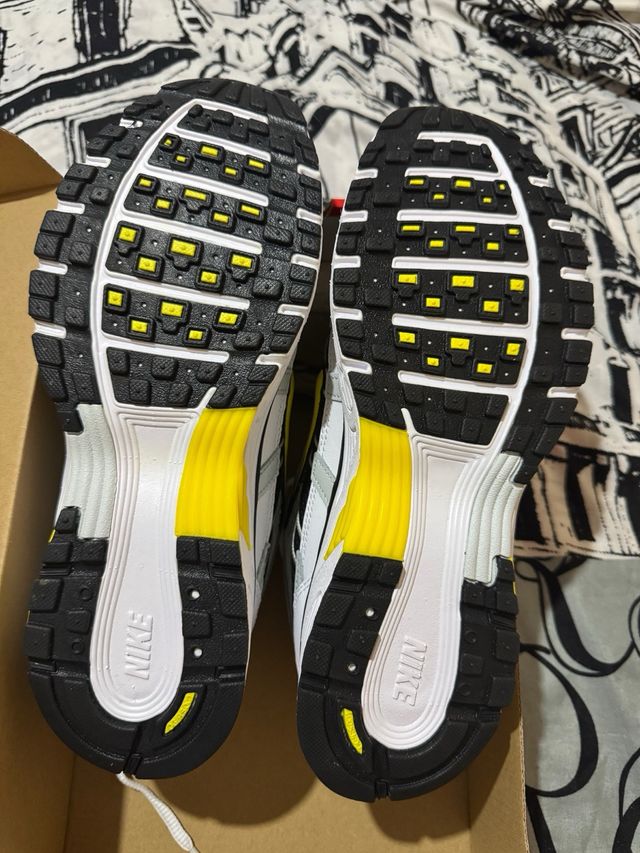 Nike P6000 Blancas Plata Nuevas