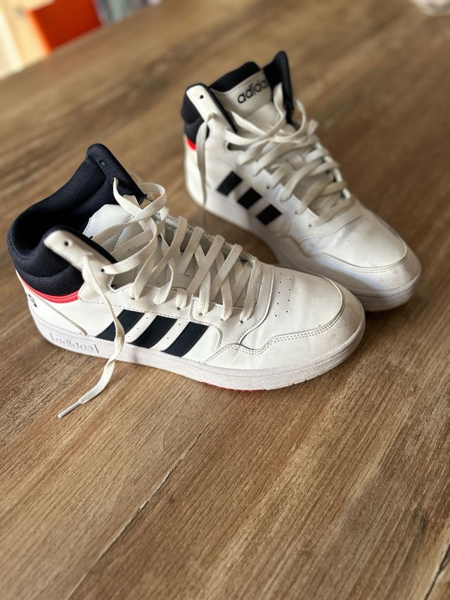 Scarpe Adidas alte Tg. 45 1/3