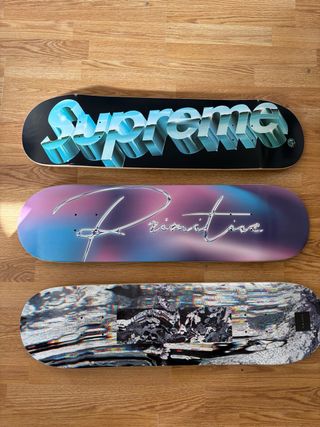 Lotto 3 nuove tavole da skateboard con alcuni graffi