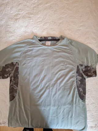 Camiseta deportiva niño Decathlon verde T.12-13 añ