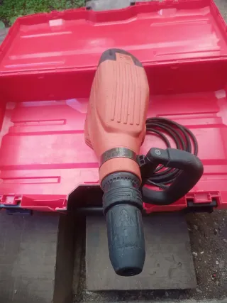 Martillo Hilti TE 700 AVR