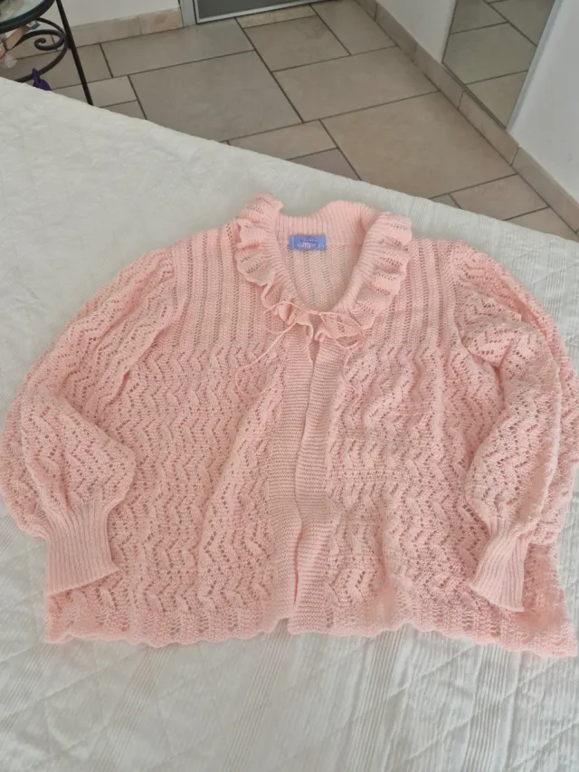 Lissesa coprispalle rosa in lana Made in Italy