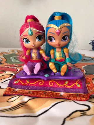 Shimmer & Shine con alfombra voladora