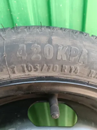 Rueda de galleta Continental 105/70 R14