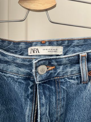 Pantalón Zara Talla 42 Ancho