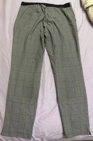 Pantalón Zara Mujer XL