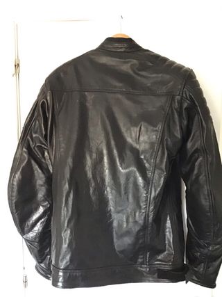 Chaqueta de moto, de cuero negra