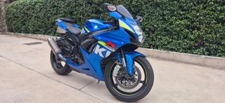 Suzuki GSXR 600 Azul