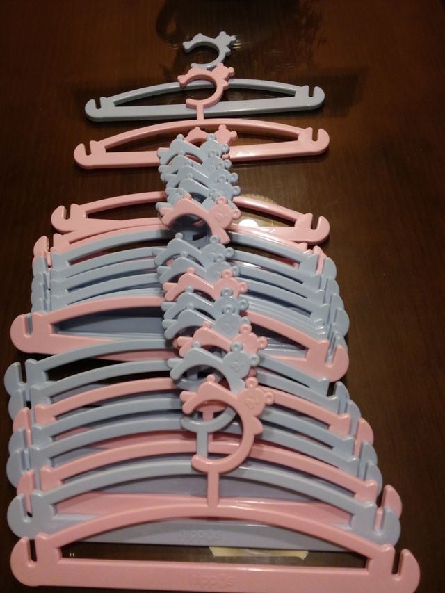 Lote 20 Perchas Niños Rosas y Azules