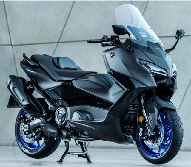 Yamaha Tmax 560 2025