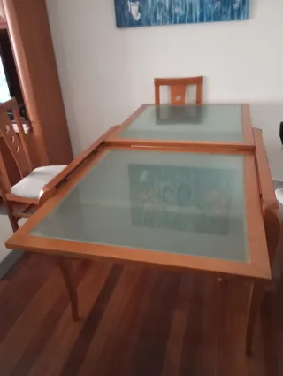 Mesa extensible cerezo y cristal